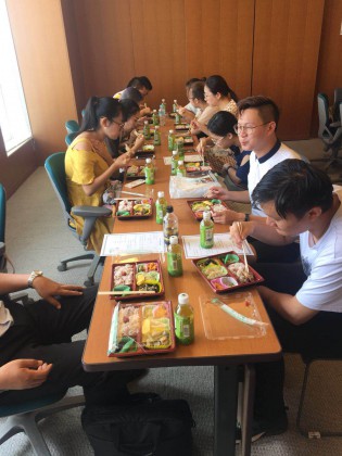 0726橋本市民病院見学昼食1